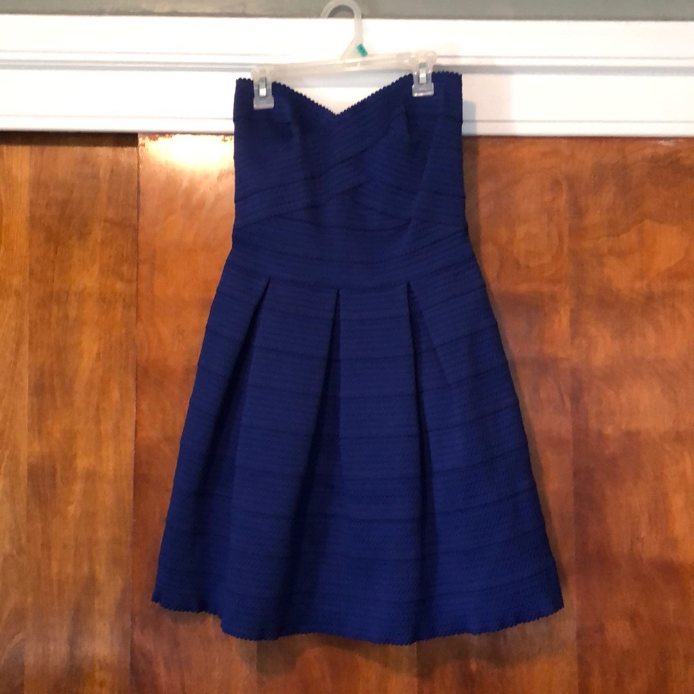 Blue strapless dress
